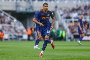 开云官网-邮报：奥苏拉将3000万镑转会法兰克福 纽卡未来可选择回购球员