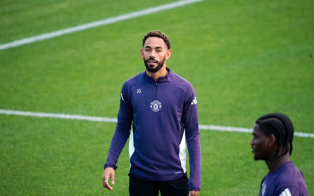 开云下载网址-阿莫林：库尼亚、芒特和达洛特因伤缺阵德比，复出时间还未知