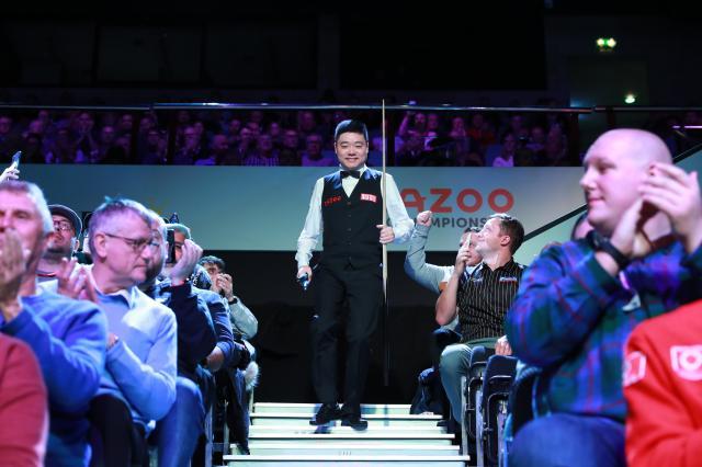 开云在线直播-丁俊晖状态回暖令人欣喜 时隔三年重返英锦赛8强