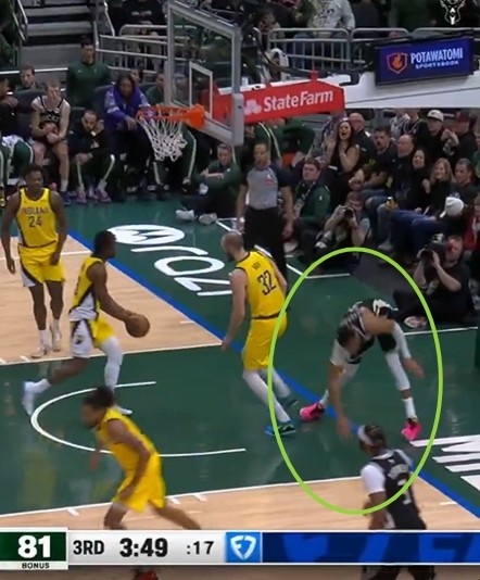 张佳玮：字母哥越来越像另一个34号 上了年纪就开始零碎地受伤